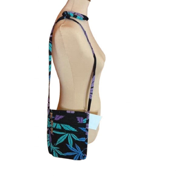 Hippie chic 420 pot leaf concert size purse - Picture 1 of 8